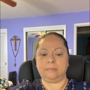 Meet your Posher, Vivian